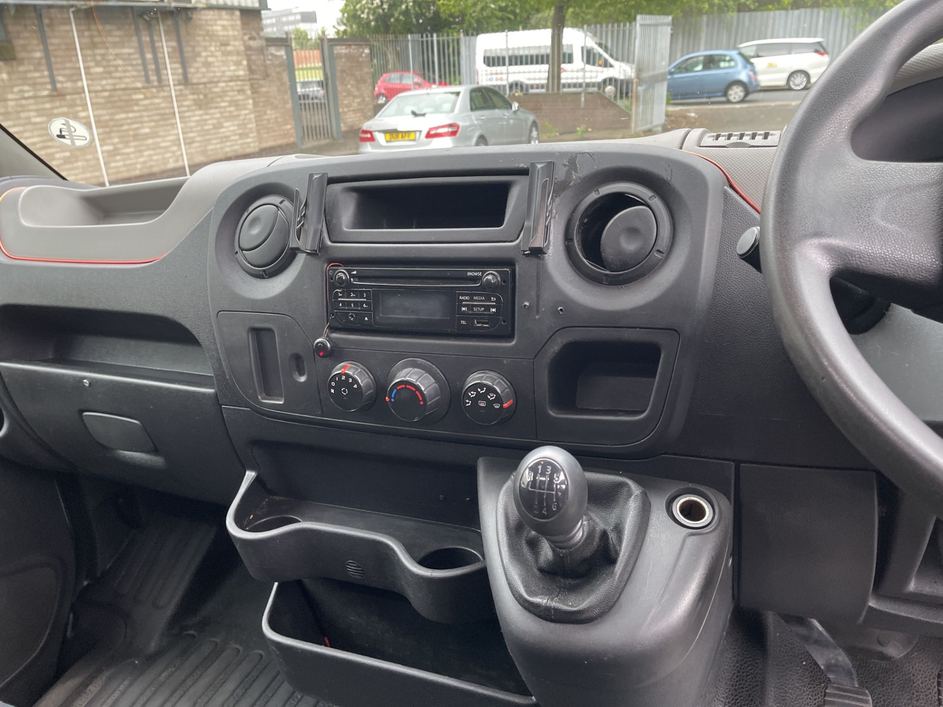 Renault Master LM35 Business DCI Diesel Panel Van - Image 30 of 54