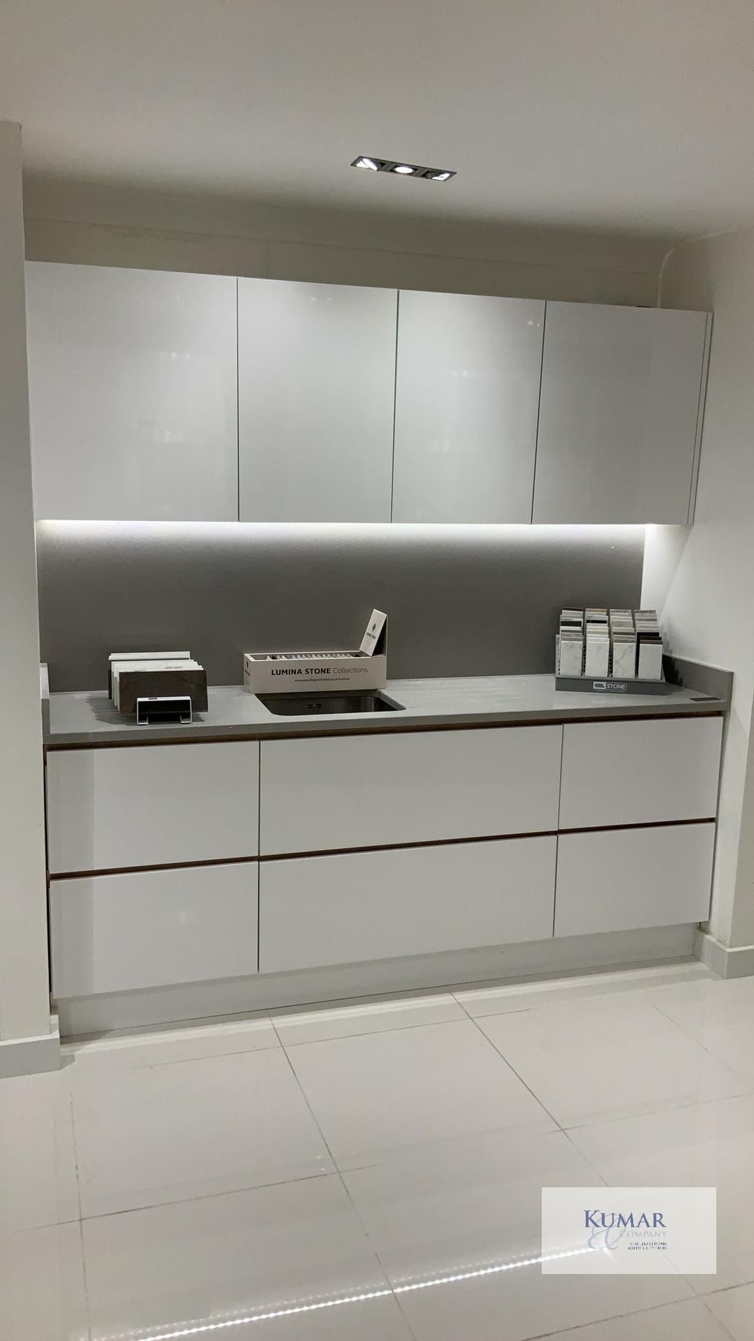 Gloss Finish Display Kitchen with Quartz Worktop, Stainless Steel Sink - Approximate Size 2.22m x - Image 5 of 9