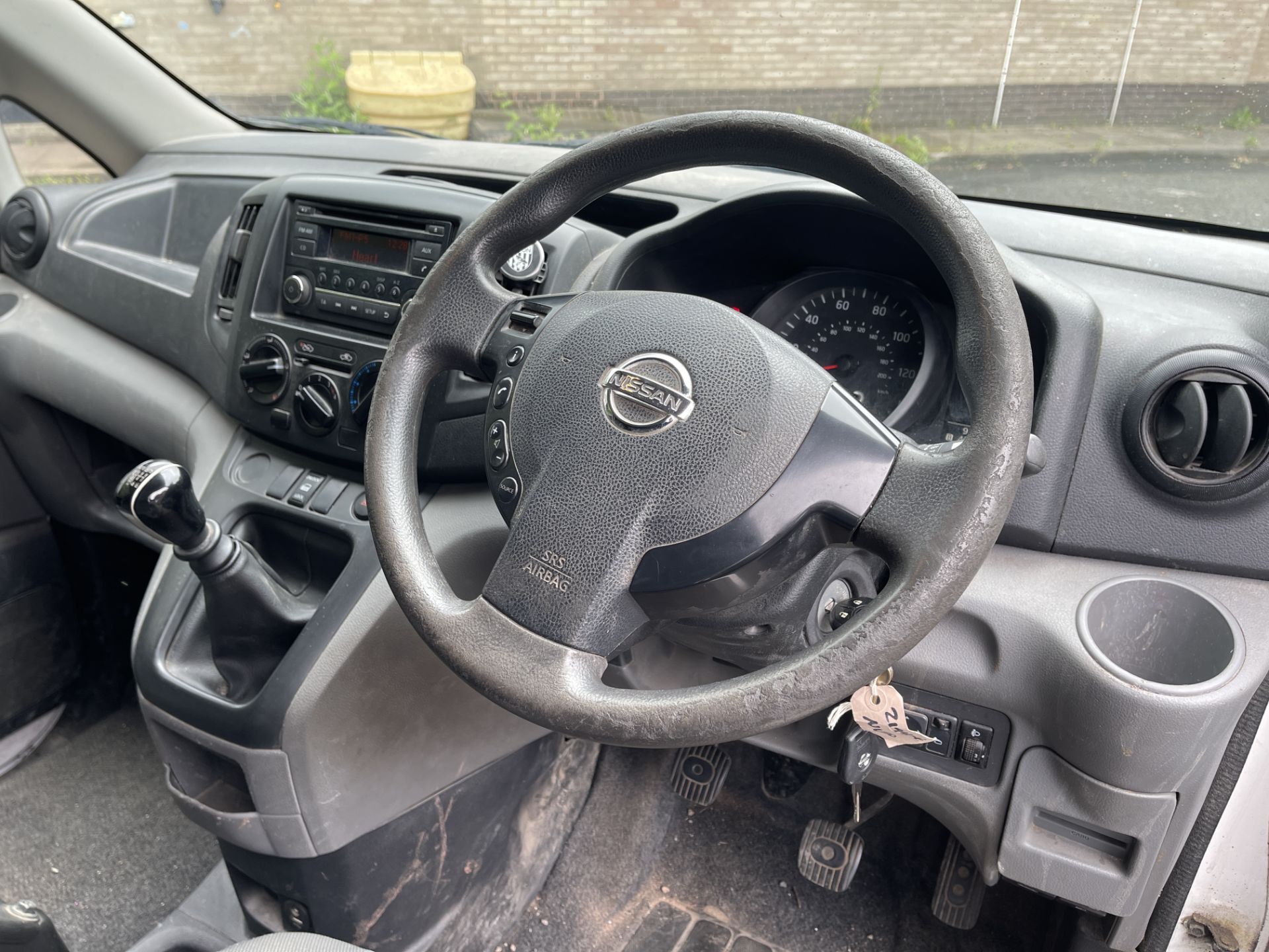 2015 - Nissan NV200 Acenta DCI Diesel Panel Van - Image 24 of 32