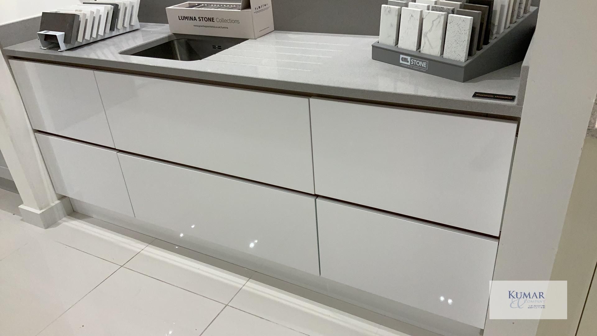 Gloss Finish Display Kitchen with Quartz Worktop, Stainless Steel Sink - Approximate Size 2.22m x - Image 8 of 9