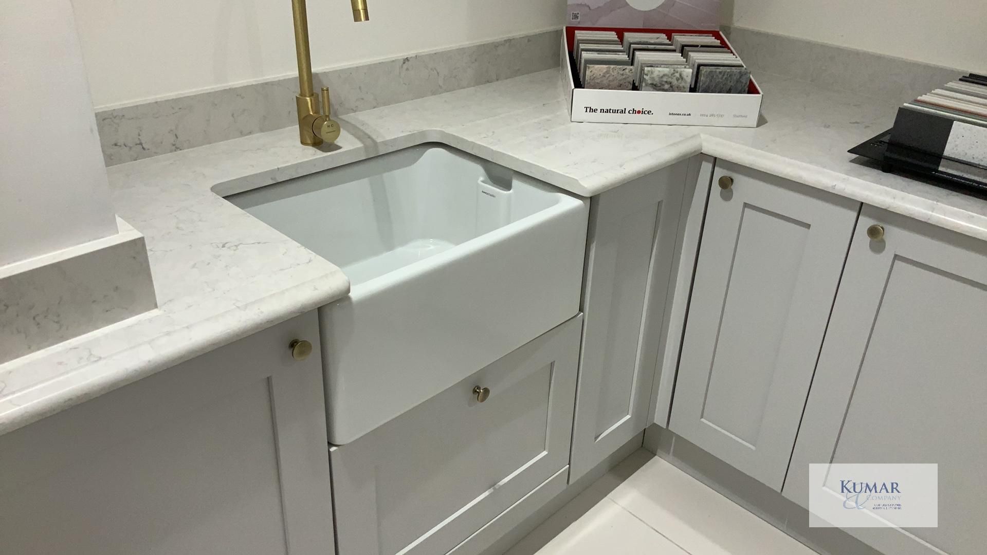 Light Grey L Shaped Display Kitchen with Quartz Worktop, Single Bowl Belfast Sink with Bronze - Image 12 of 19