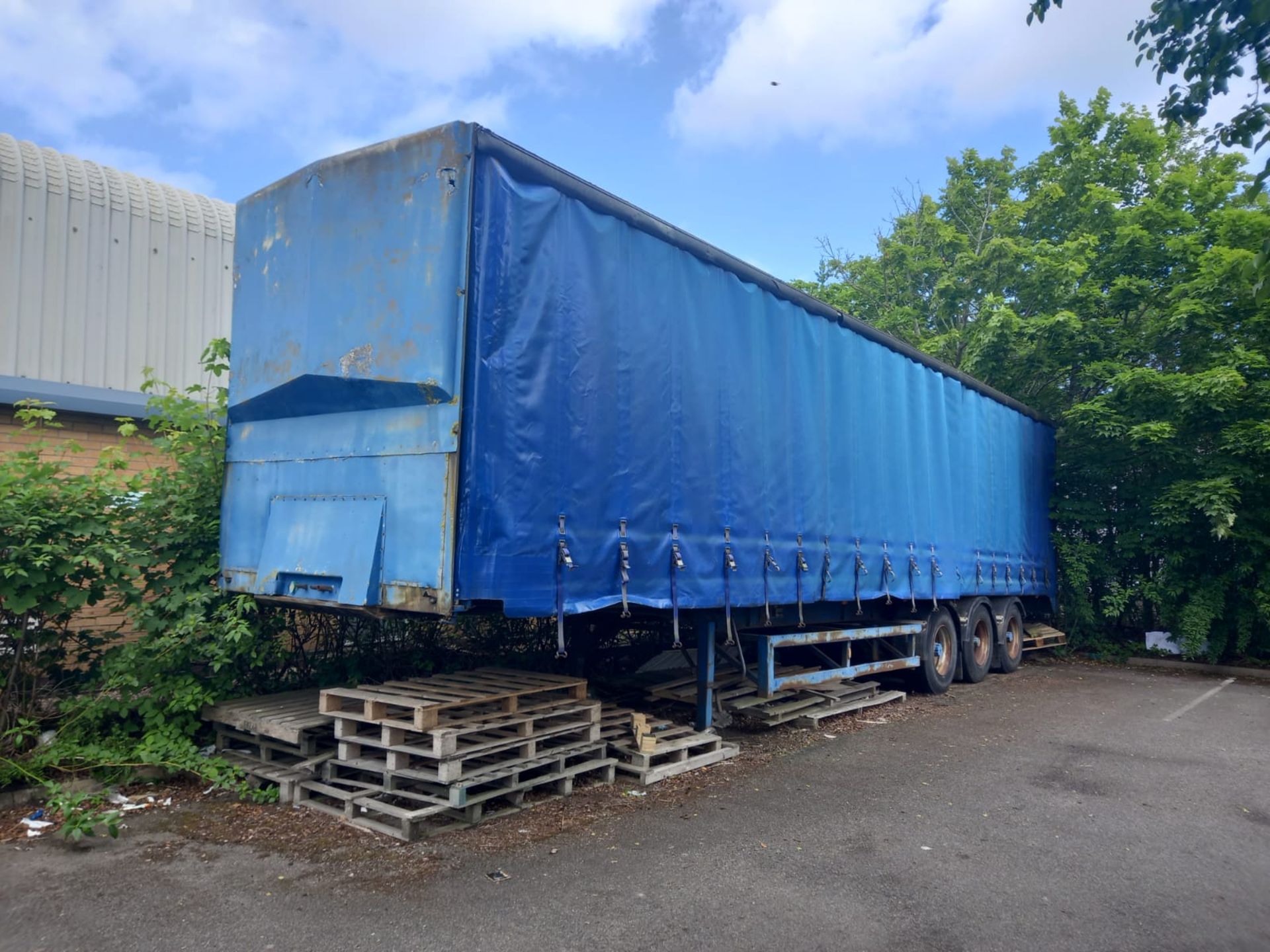 York Tri- Axle Curtain Side 12.5 Metre Trailer