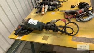 Makita GA9020 - Please Note This Lot is Located in Huthwaite and the Collection Day is Thursday 15th