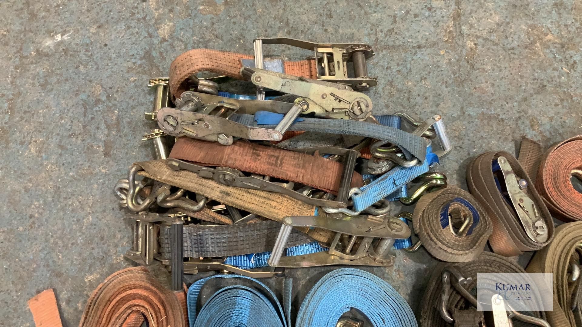 Large Quantity of Various Ratchet Straps - Image 2 of 5