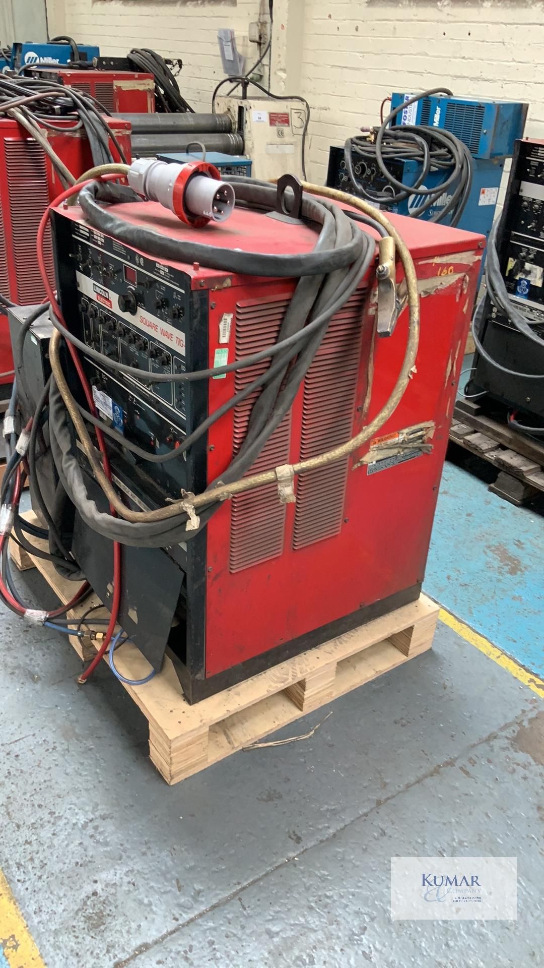 Lincoln Electric Tig 355 Square Wave AC/DC Tig & Stick ArcWelding Power Source, Serial No. - Image 7 of 11