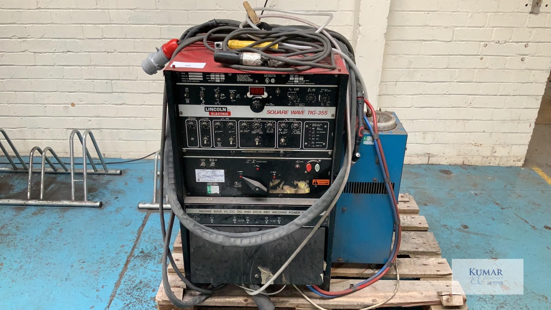 Lincoln Electric Tig 355 Square Wave AC/DC Tig & Stick Arc Welding Power Source, Serial No. - Image 2 of 12