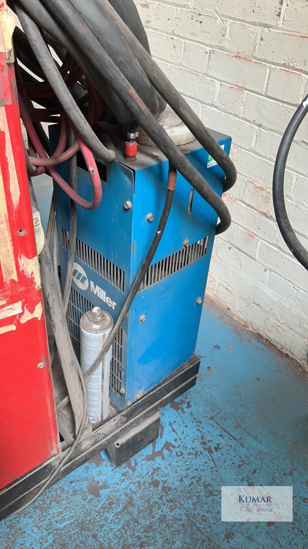 Lincoln Electric Tig 355 Square Wave AC/DC Tig & Stick Arc Welding Power Source, Serial No. - Image 9 of 13