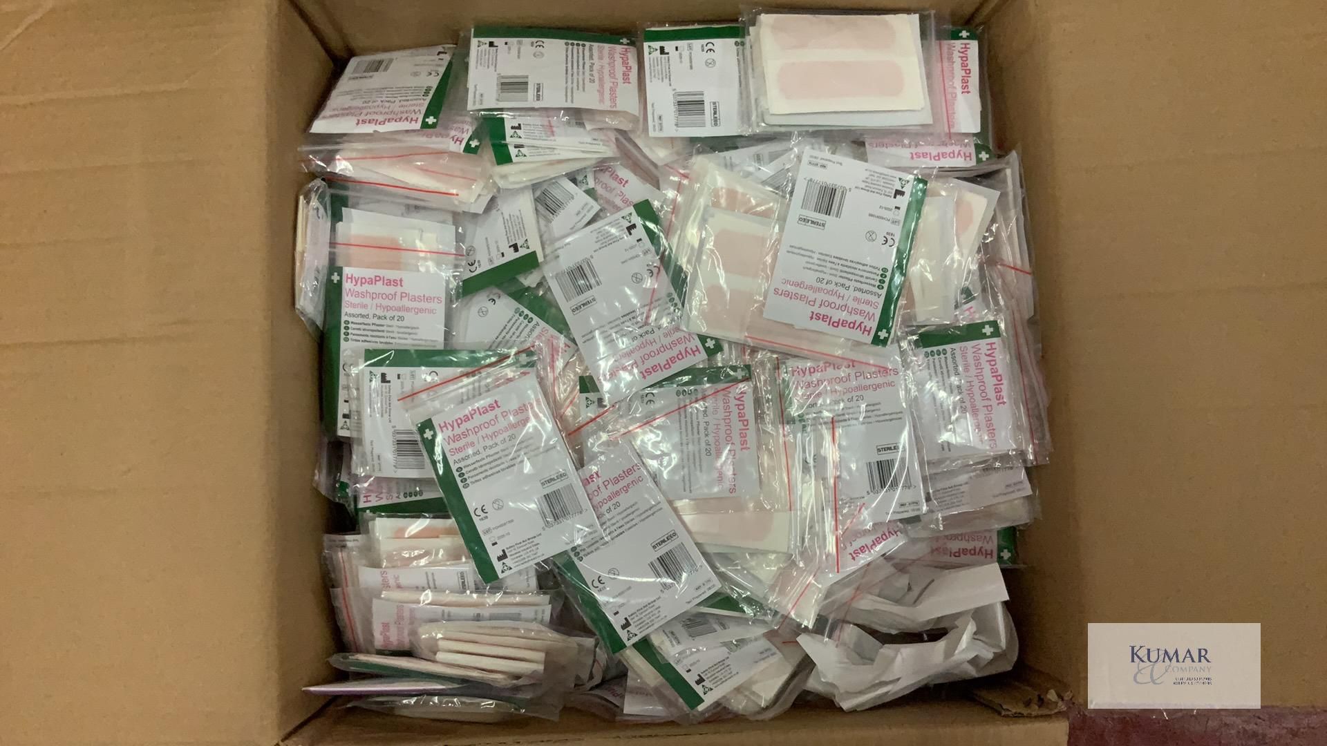 4: Large Boxes of 20 HypaPlast Sterile Washproof Assorted Plasters (10/2025) - Thousands of - Image 4 of 7