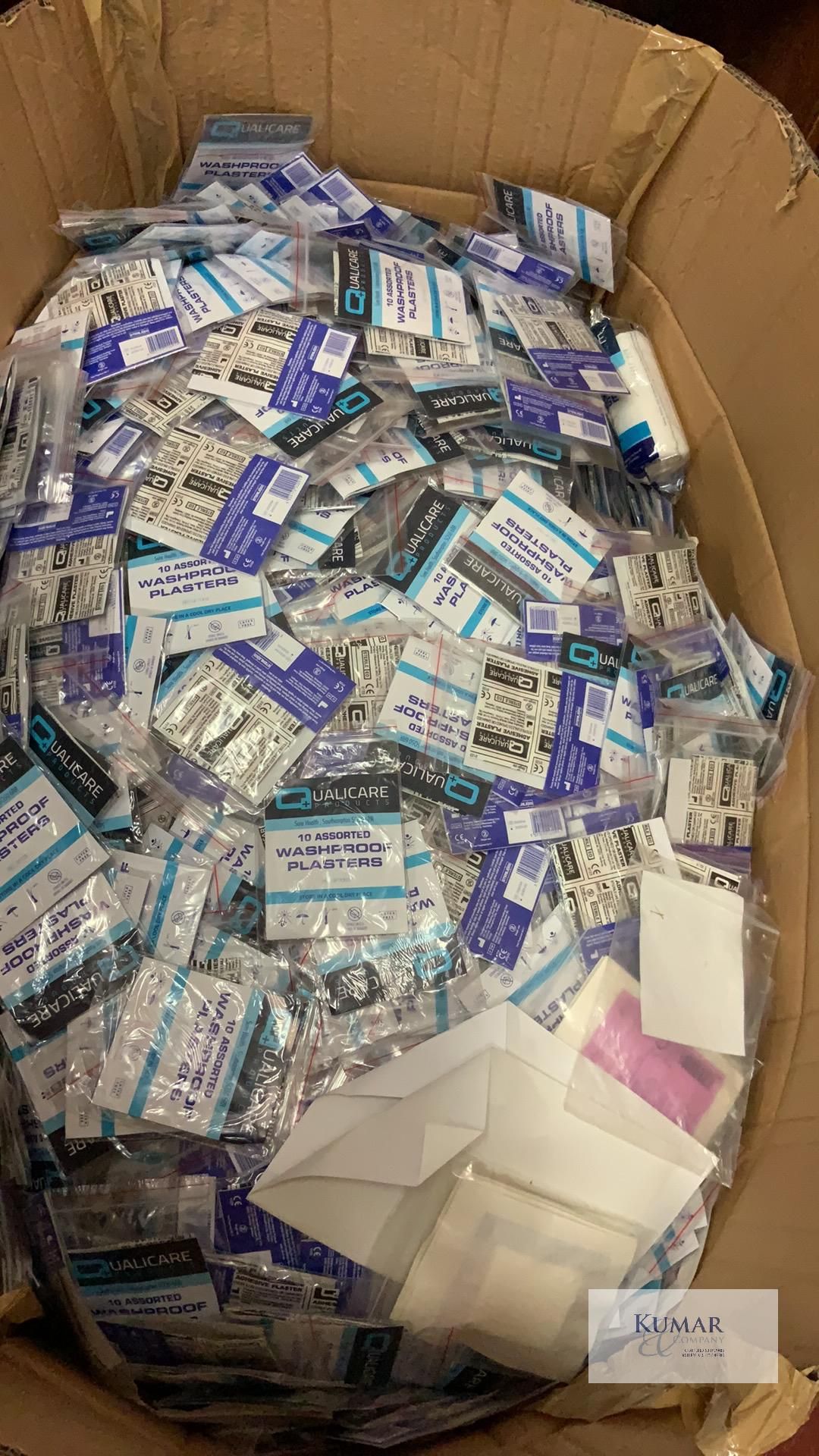 3: Large Boxes of 10 & 20 Qualicare Products Assorted Washproof Plasters (03/2025) - Thousands of - Image 5 of 9