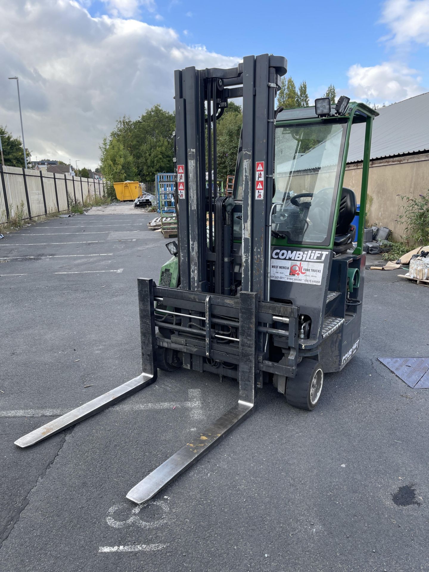 Combilift Model CB 3000 - Multi Directional Fork Lift - Bild 10 aus 26