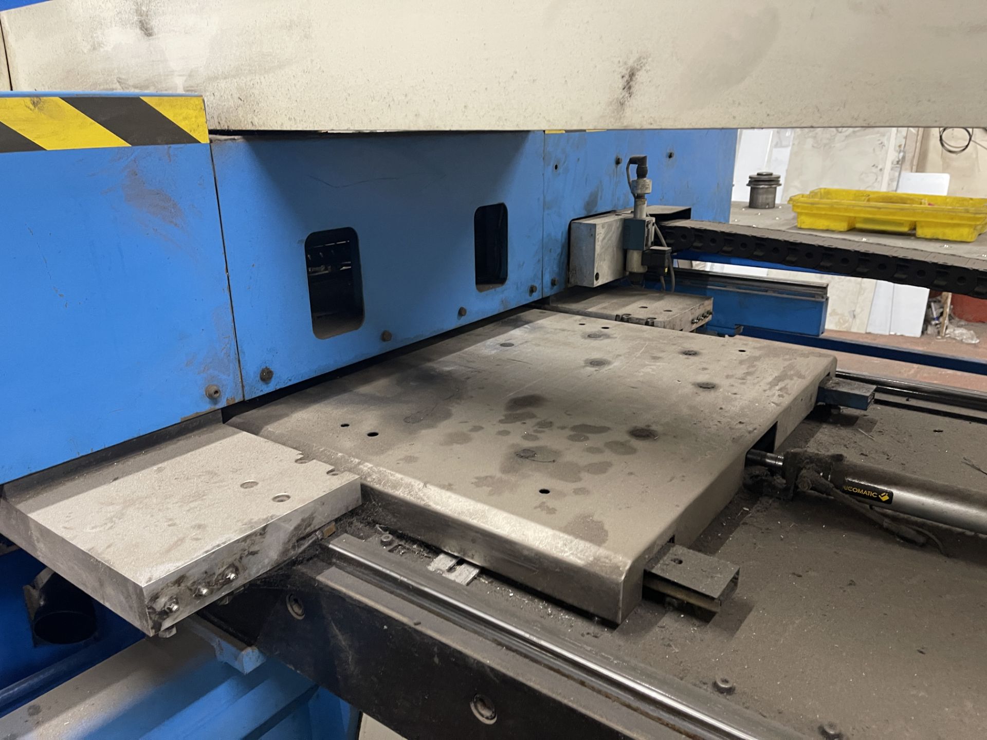 LVD Delta 1250 RS TN CNC Punching Machine, Serial No. 25917, (06/1999) - Bild 22 aus 22