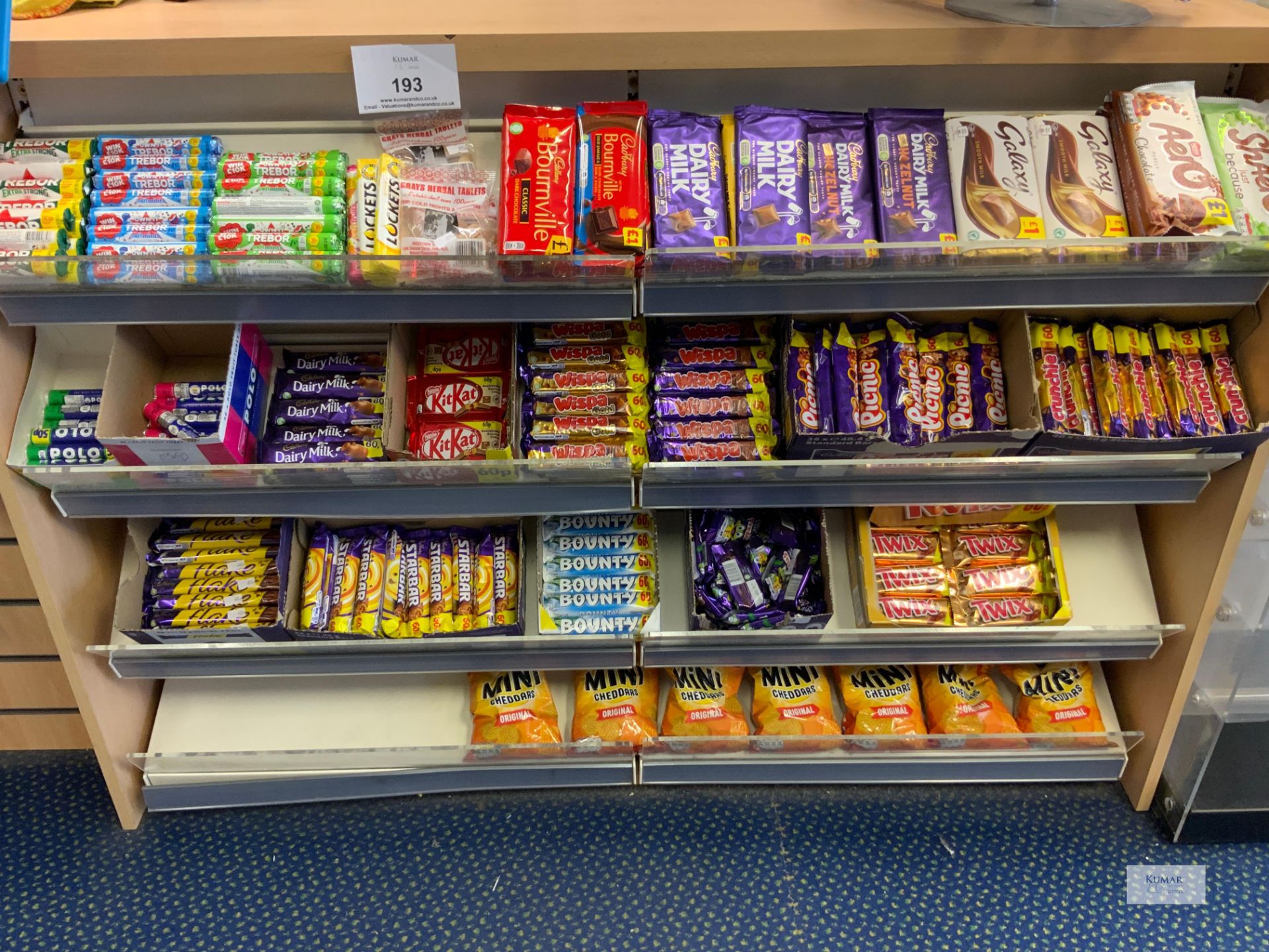 Quantity of Chocolate Bars to include Wispa, Crunchie & Dairy Milk as shown in pictures (please note