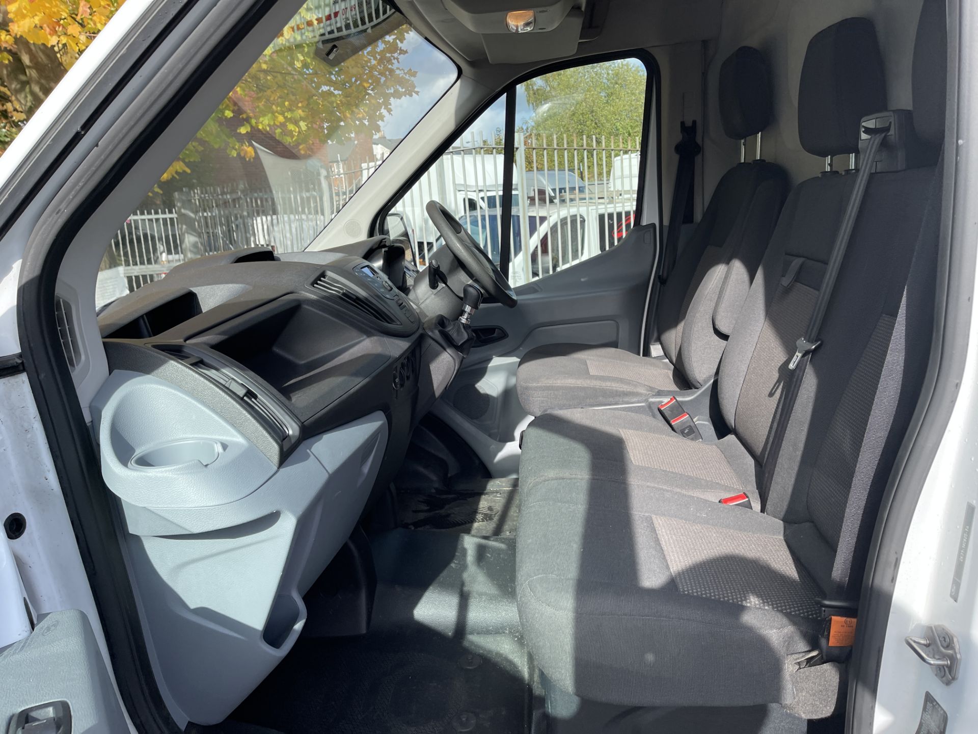 2018 - Ford Transit 350 L4 Diesel Panel Van - Image 36 of 46