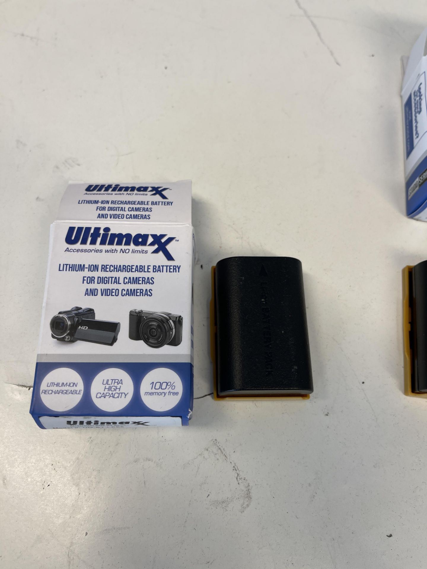 2: Ultimaxx Lithium-Ipn Rechargeable Battery for Digital Cameras - Image 5 of 6