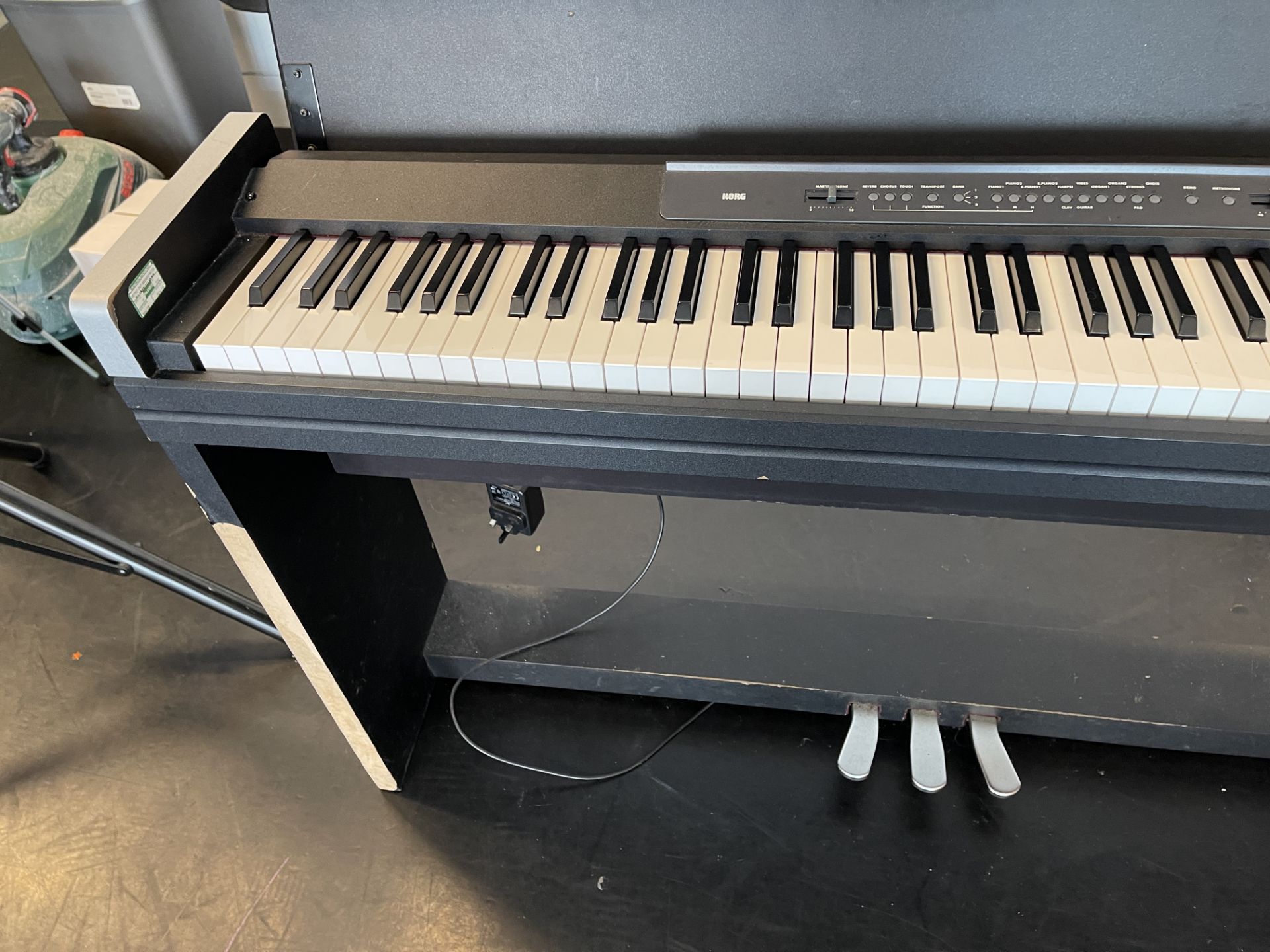 Korg LP-350 Digital Piano (RRP £700) - Image 8 of 15