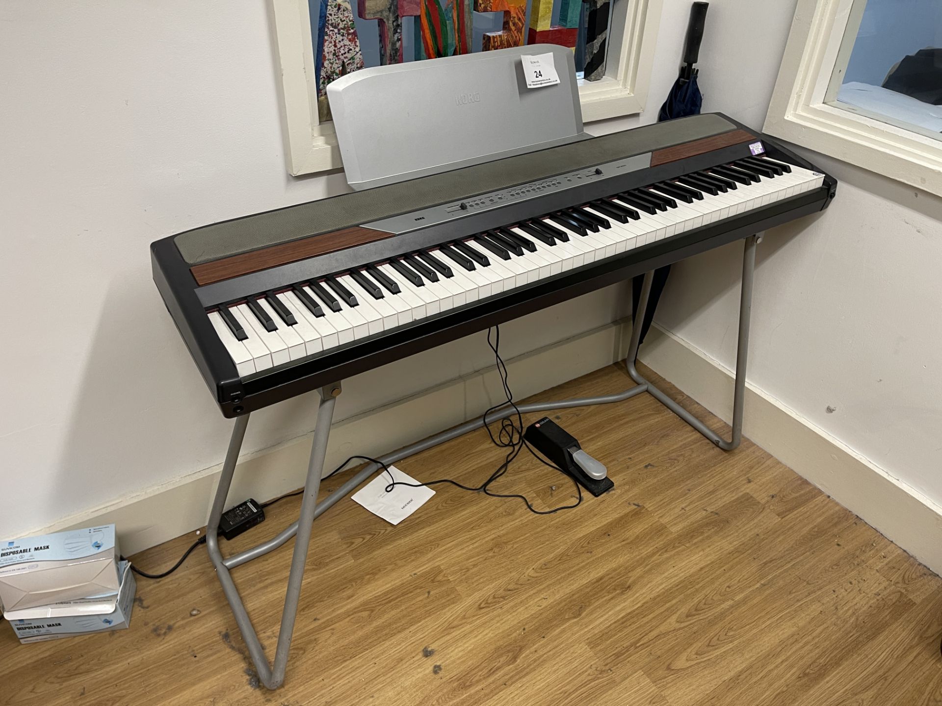 Korg SP -280 Digital Stage Piano complete with Stand, Seat and M-Gear Pedal (RRP £600) - Image 2 of 12