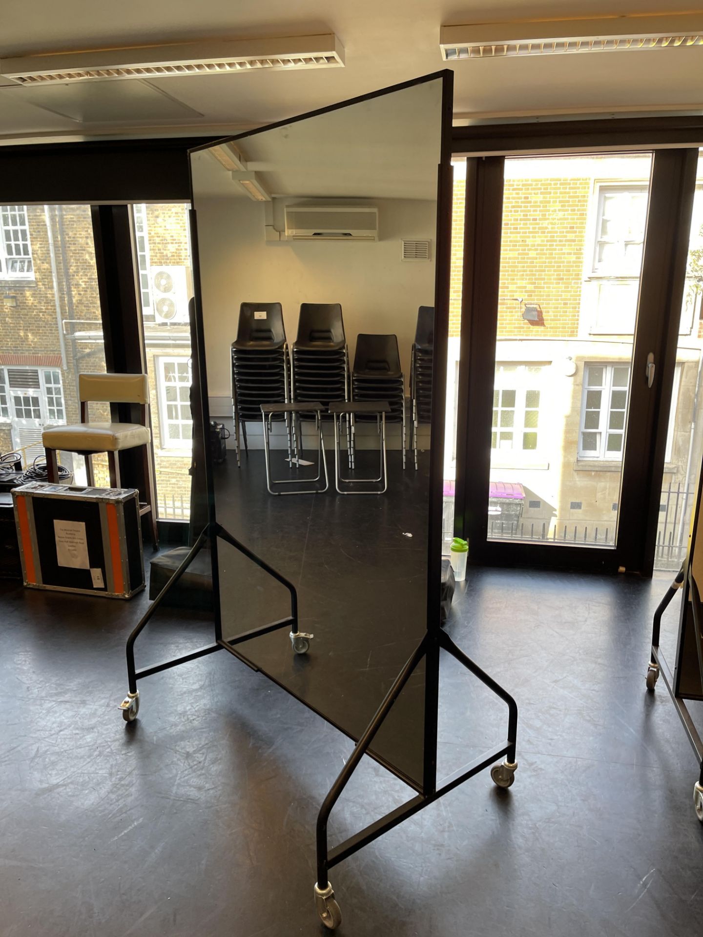 Single Sided Portable Mirror on Wheels (Set of 4 £2k) - Image 3 of 4