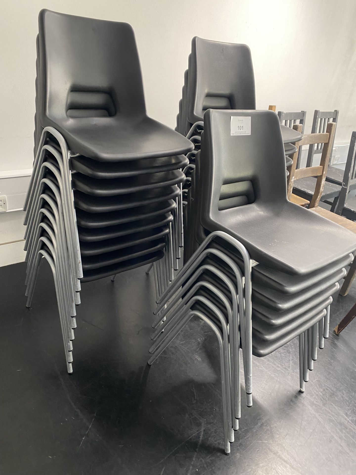 Approxmatley 24 Black Plastic chairs - Image 2 of 2