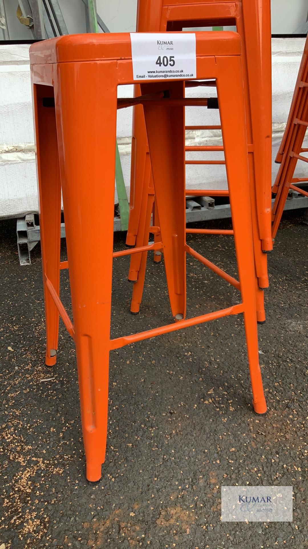 Set of 4 Callie backless metal bar stools in orange 765mm high - Image 2 of 3