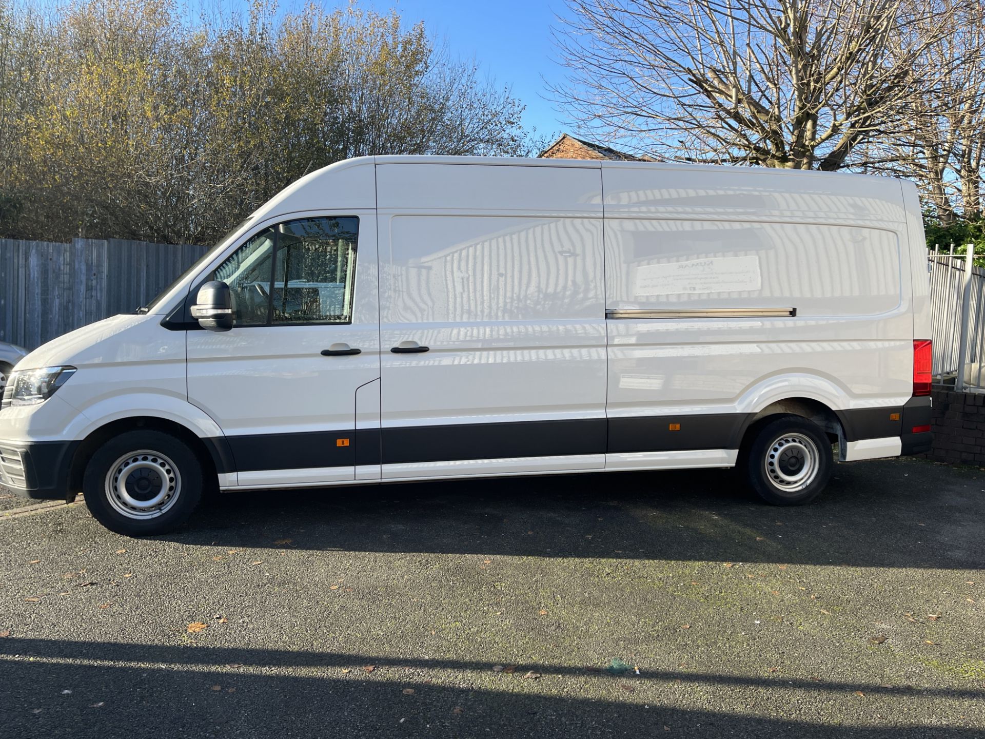 2018 - VW Crafter CR35 102PS Trend Line LWB TDI - Image 13 of 34