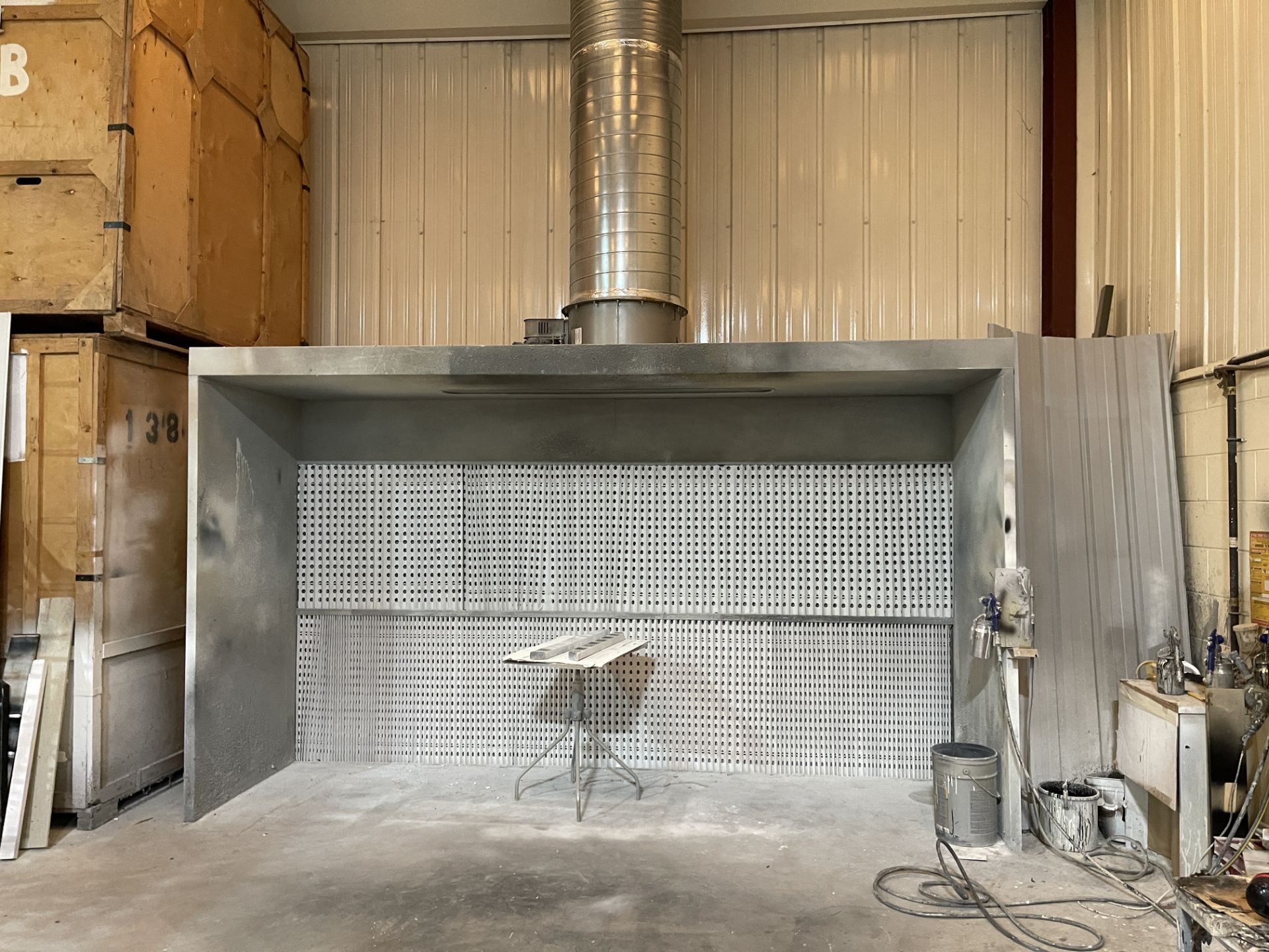 Dryback Spray Booth together with all Associated Equipment to Include Spray Guns - Please Note