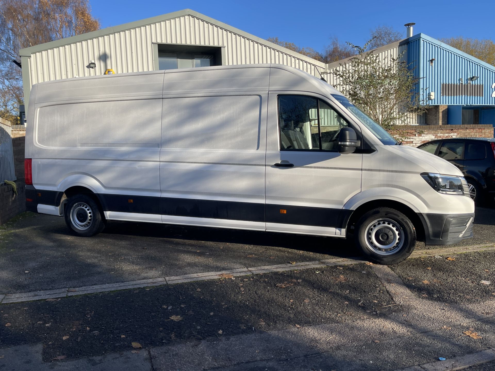 2018 - VW Crafter CR35 102PS Trend Line LWB TDI - Image 3 of 34