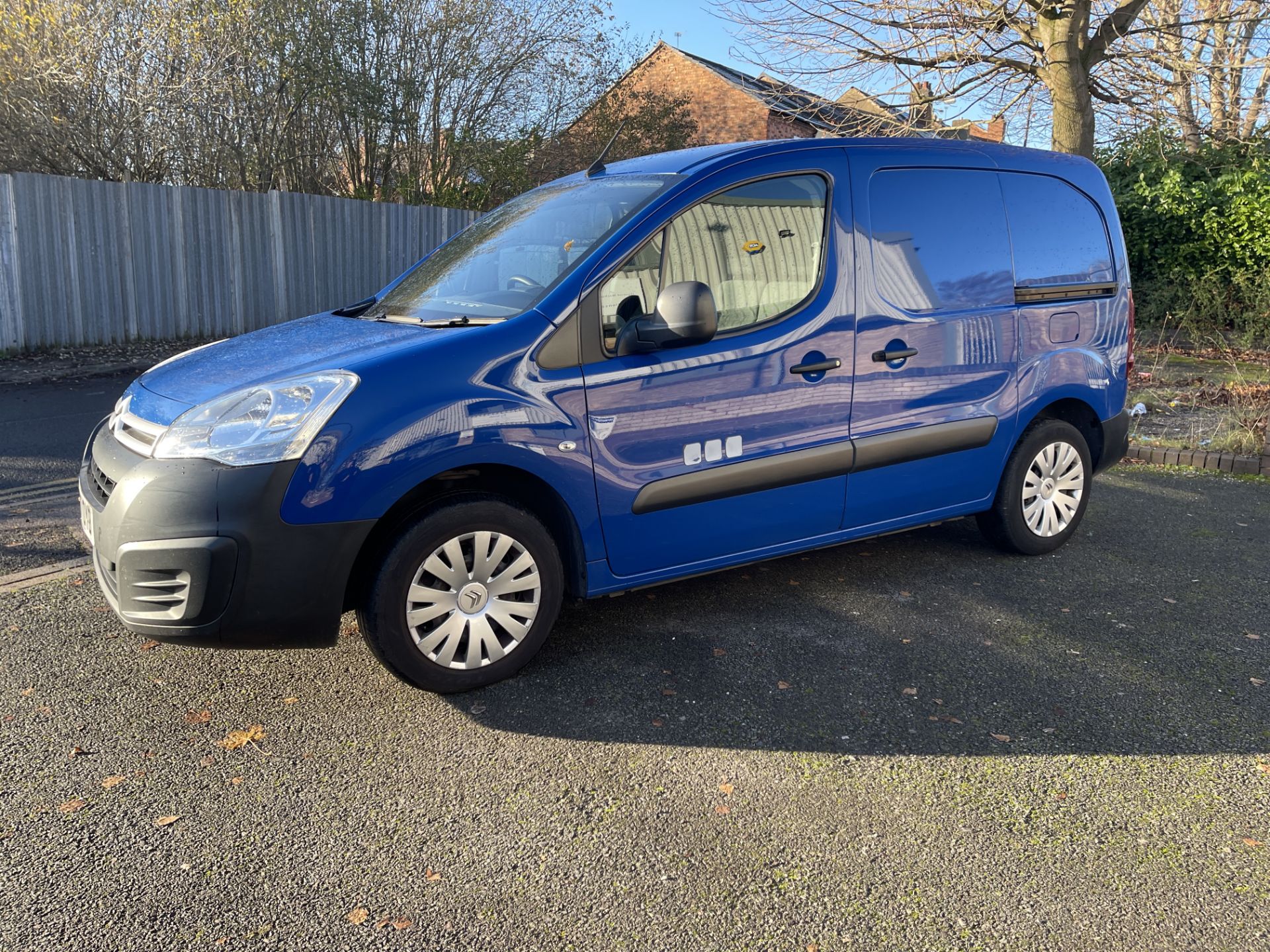 2017 - Citroen Berlingo 625 En-Prise BlueHDI - Image 8 of 45