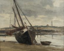 Hambüchen, Georg:  Trockengefallenes Boot nahe des Leuchtturms