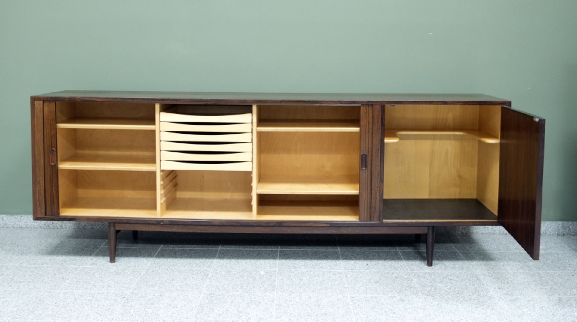 Vodder, Arne:  Sideboard  - Bild 2 aus 7