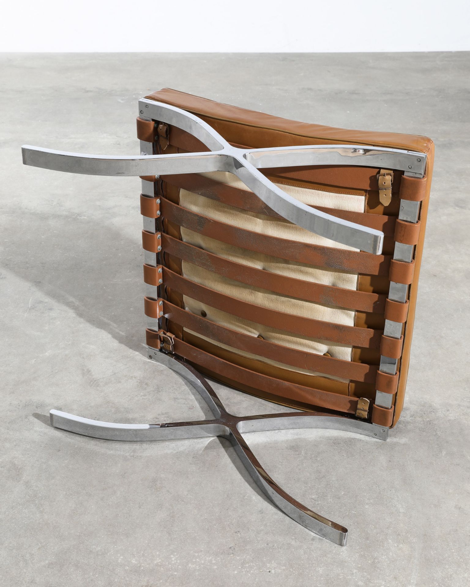 L. Mies van der Rohe, Knoll, Barcelona Lounge Chair + Ottomane - Bild 9 aus 10