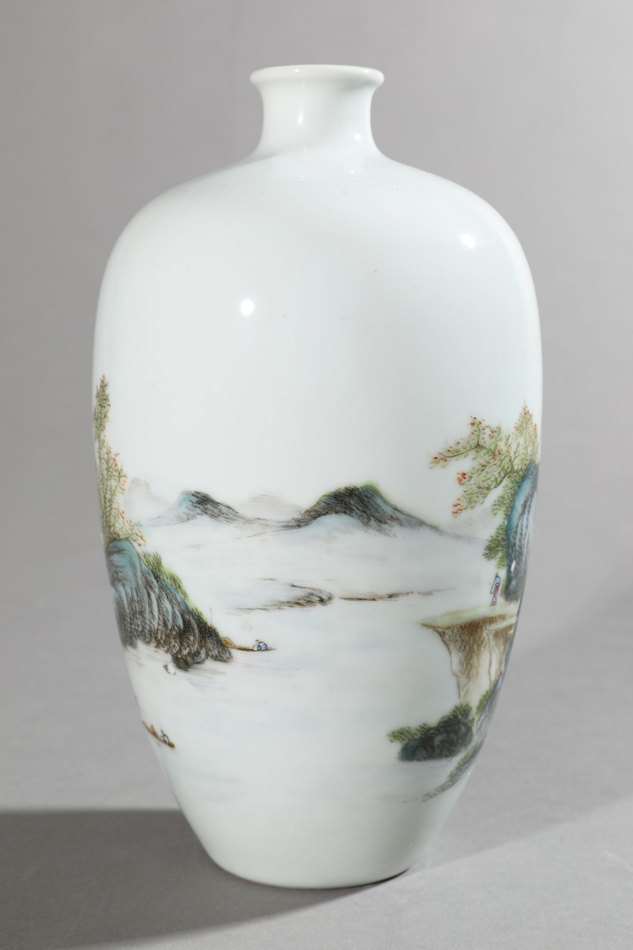 Vase with landscape and kalligraph 1900- 1930 - Bild 3 aus 6