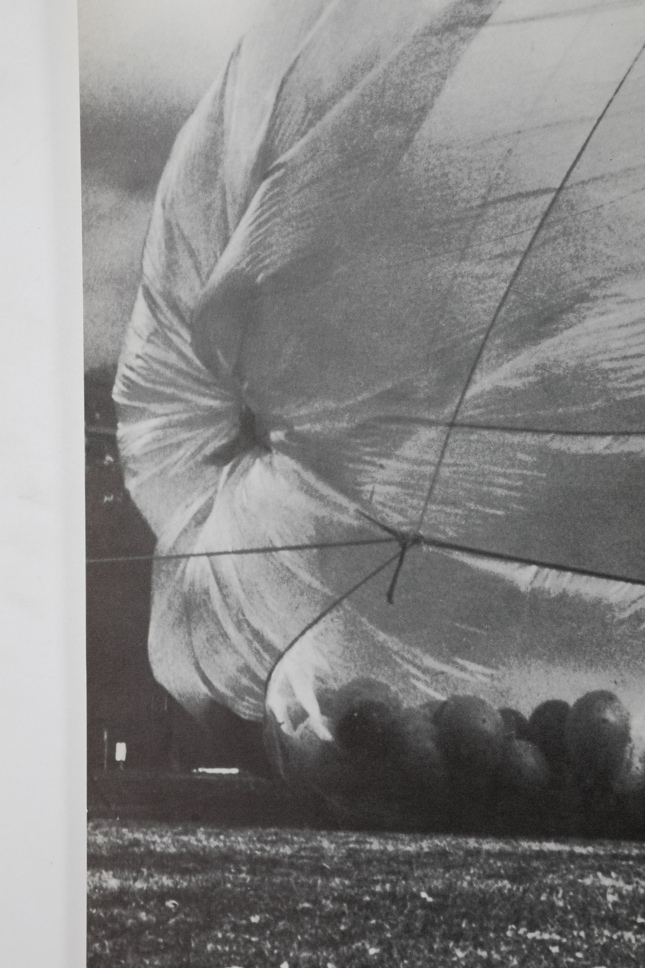 Christo*, 42.390 Cubic Feet Package, Offset - Bild 3 aus 3