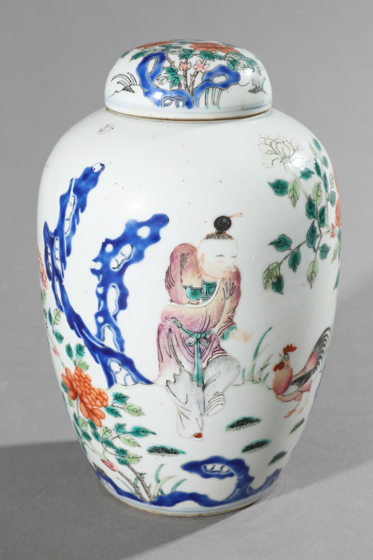 Lidded Vase Famille Rose Boy and chicken