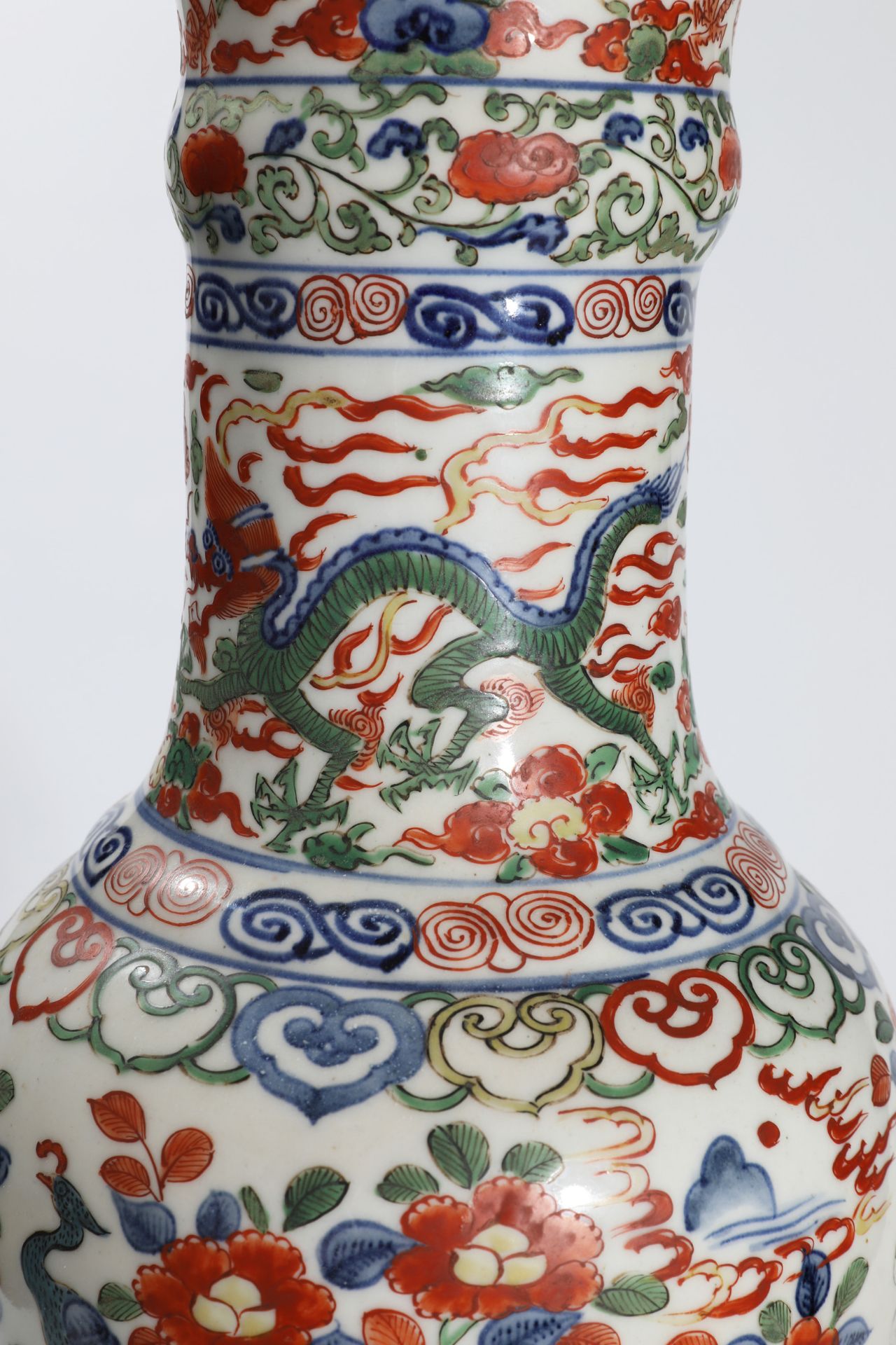 Large Arita Style Ducai Vase with 5 claw dragons - Bild 3 aus 5
