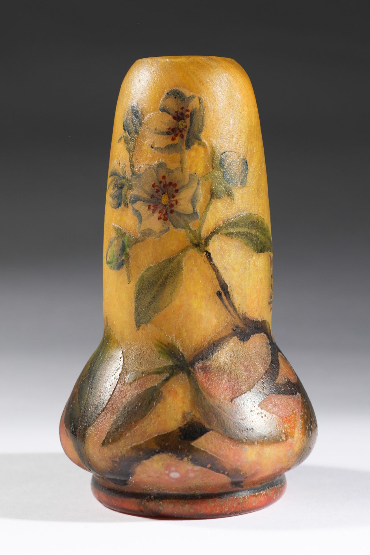 Daum Nancy, Miniature Vase with blue flowers - Image 2 of 4