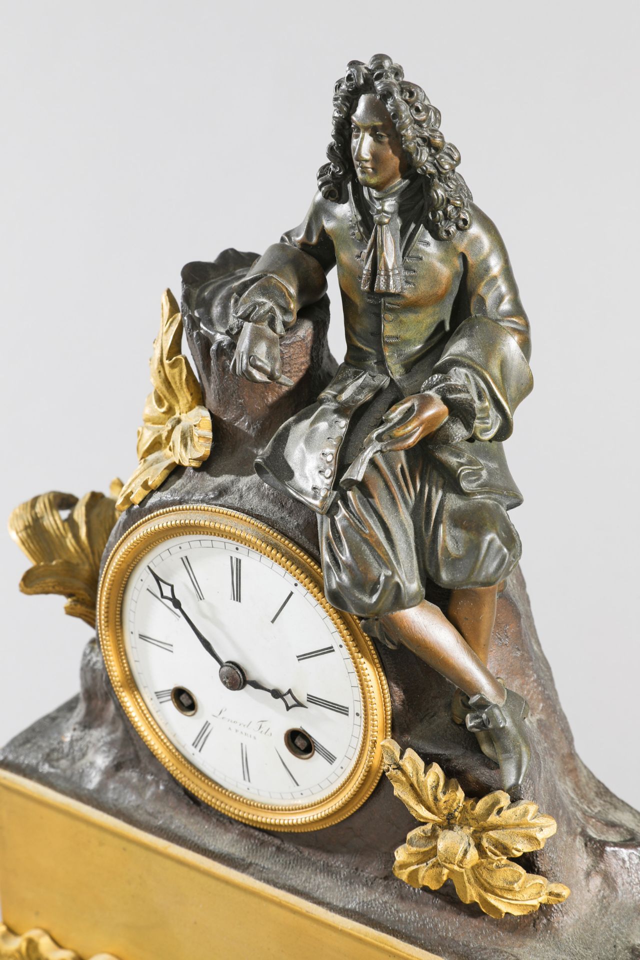 French fire gilded mantelpiece clock about 1840 - Bild 3 aus 9