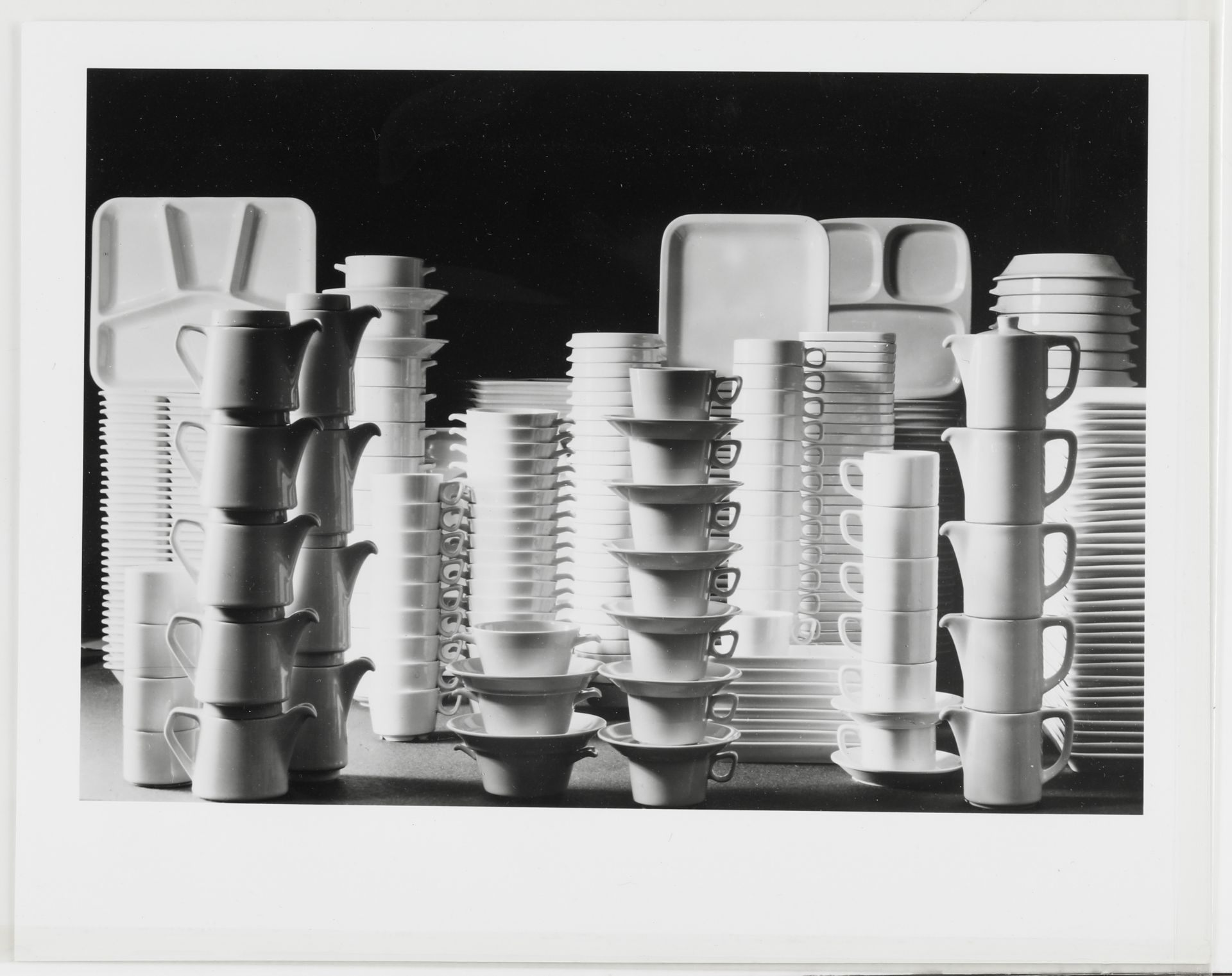 Willi Moegle, 6 design photographs (Löffelhardt, Zwiesel, Arzberg) - Bild 14 aus 20