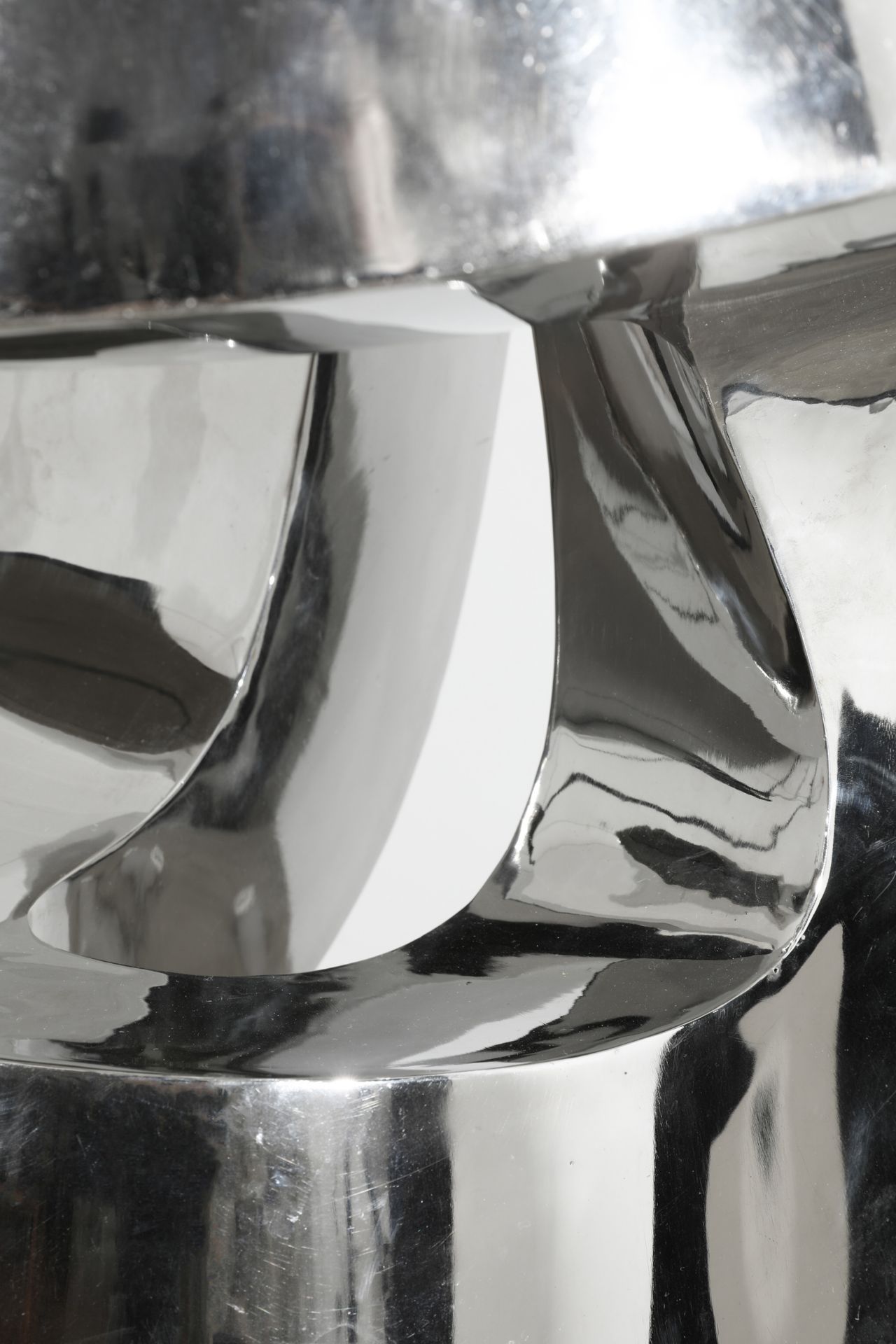 Steel sculpture, chromed - Image 2 of 4