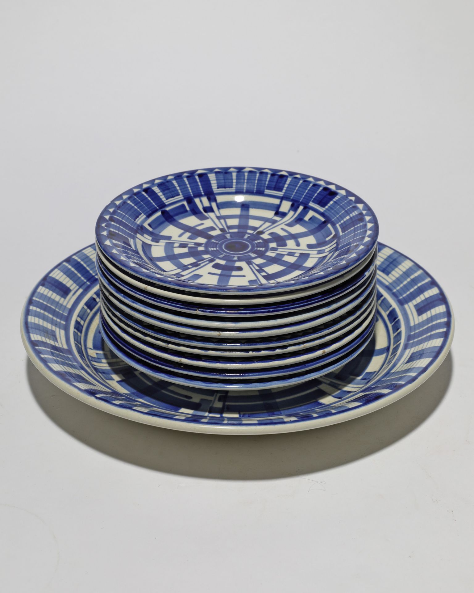 Velten Vordam, Set of Bowl and 10 Plates - Bild 2 aus 7