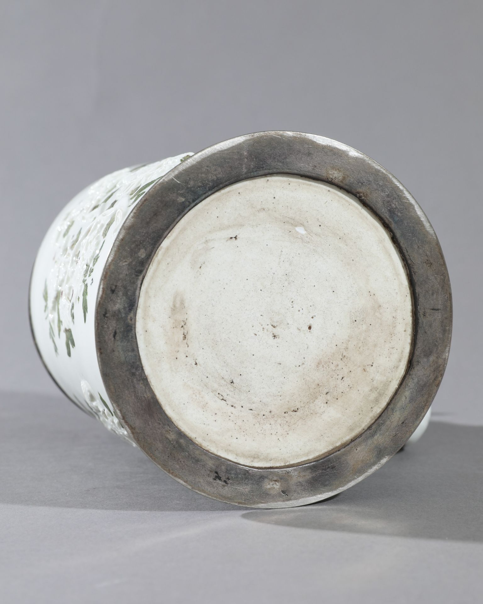 Early Meissen Böttger-Porcelain beer mug with silver lid about 1715 - Bild 5 aus 8