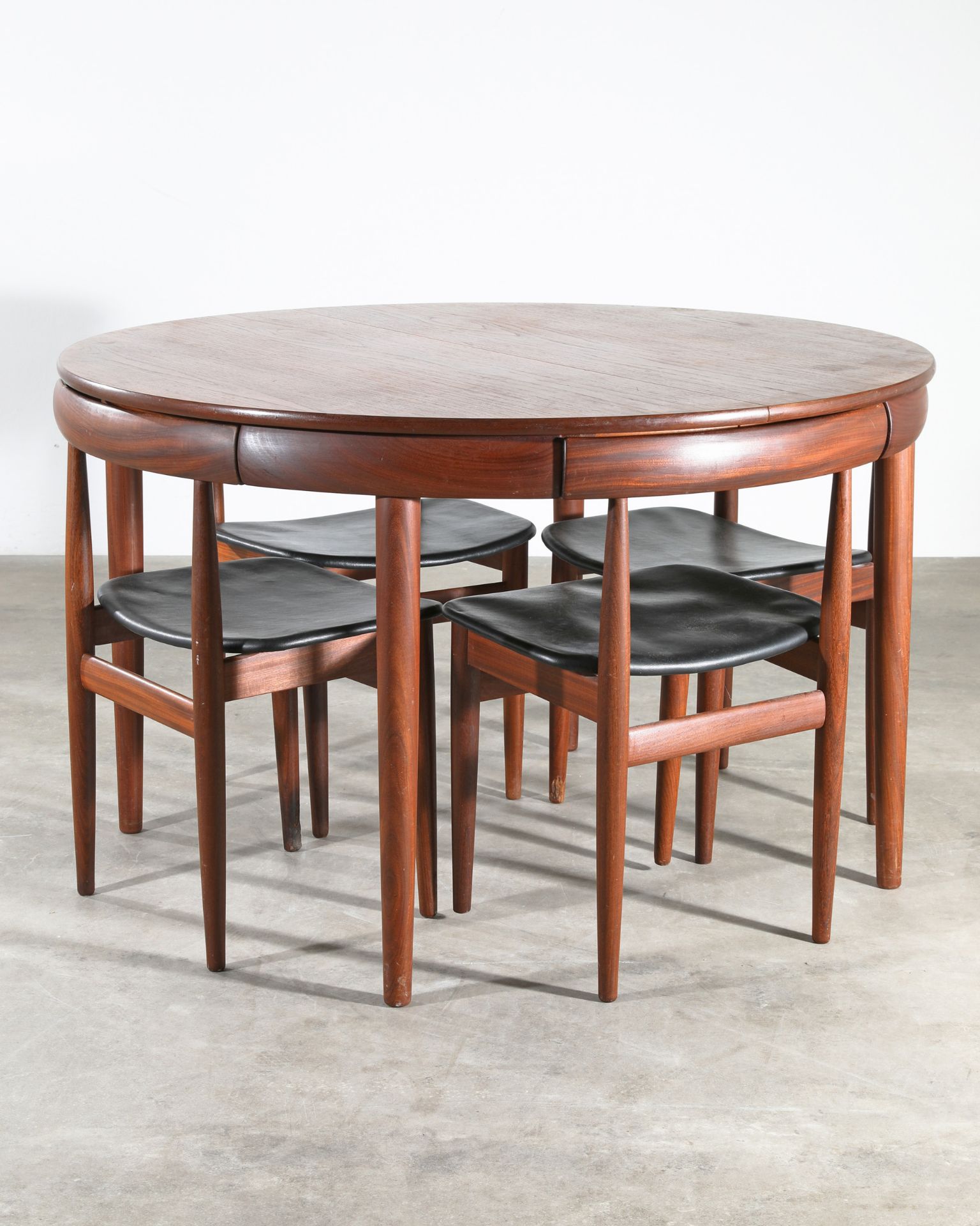 Hans Olsen, Frem Røjle, Dining Set 630/31 Table and 5 Chairs
