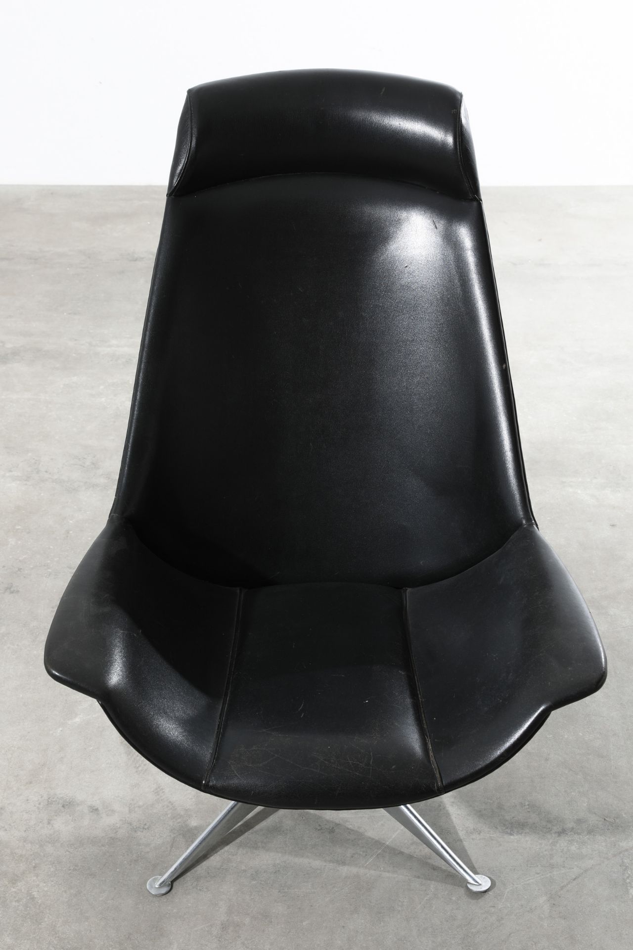 Poul M. Jensen, 1960s swivel Lounge Chair - Image 2 of 4