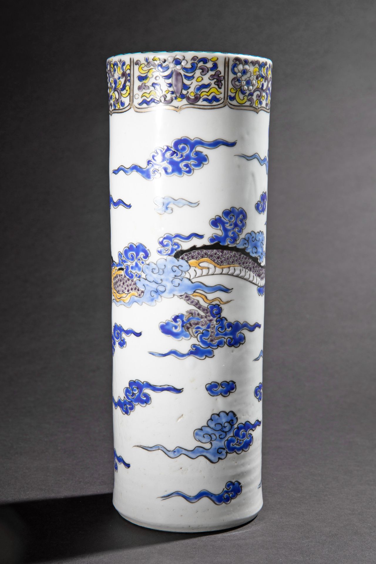 Pinselbecher/ Pinselhalter mit Drachendekor, China, Qing, um 1900 - Bild 2 aus 4