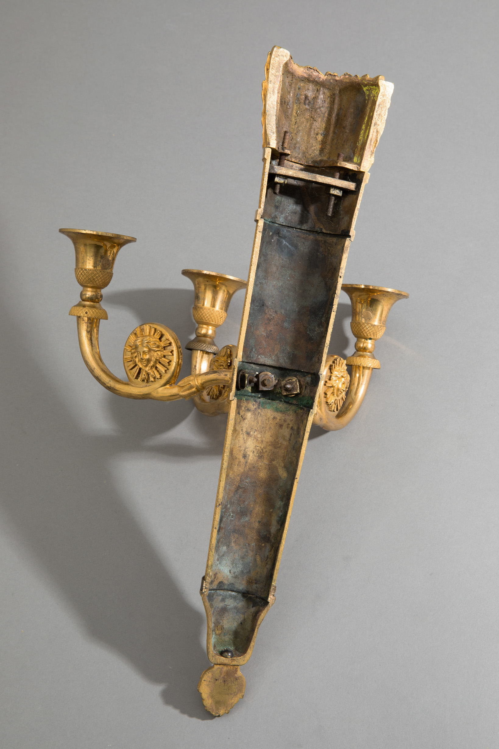 Louis Seize wall sconce, fire-gilded bronze - Image 4 of 4