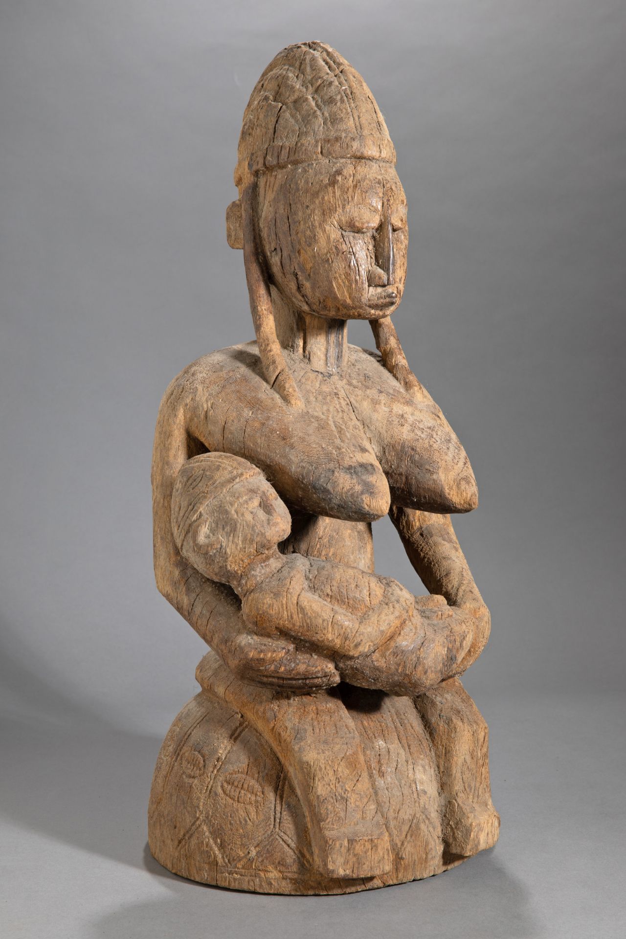 Bamana figure mother with child