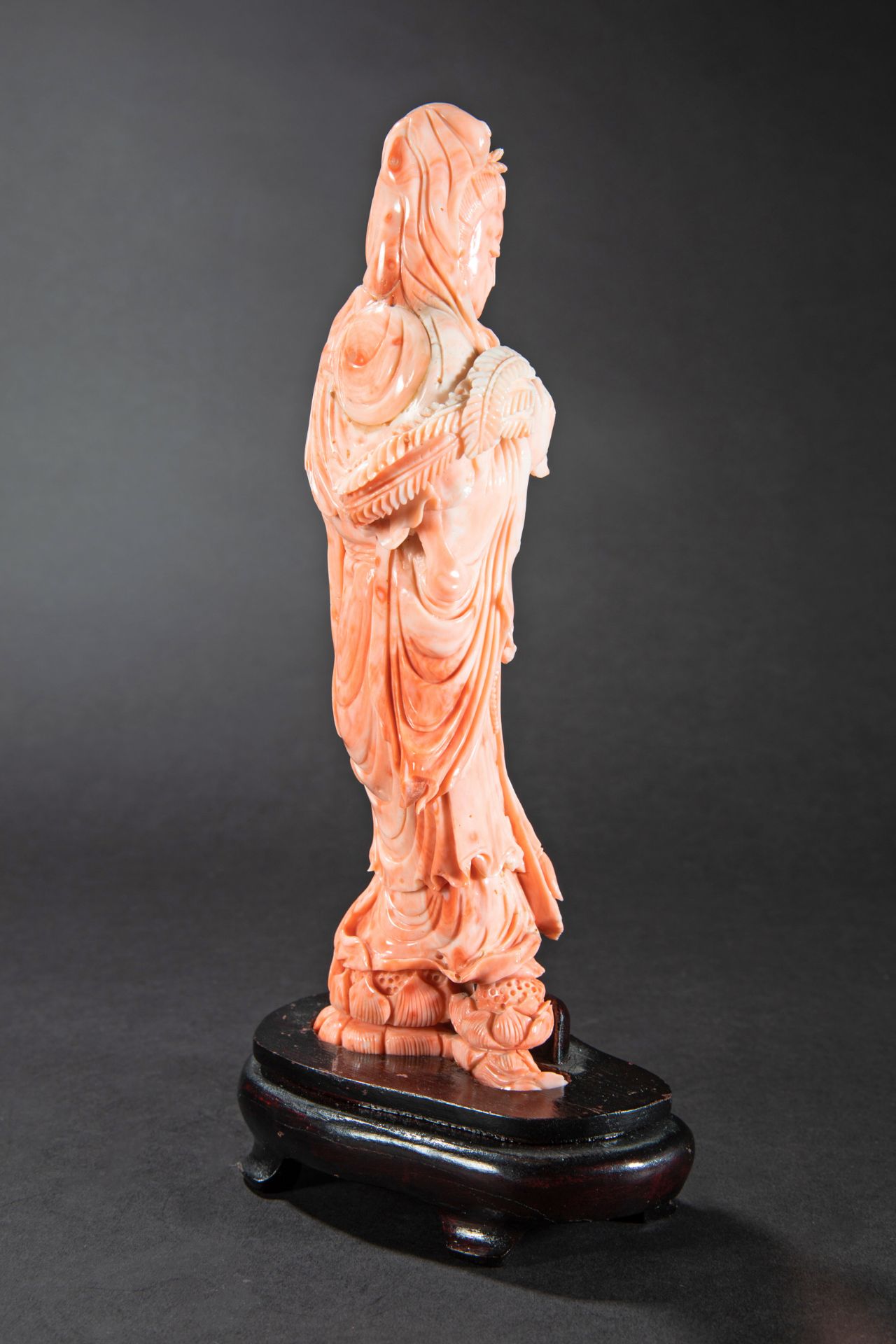 Guanyin Coral Carving - Image 4 of 5