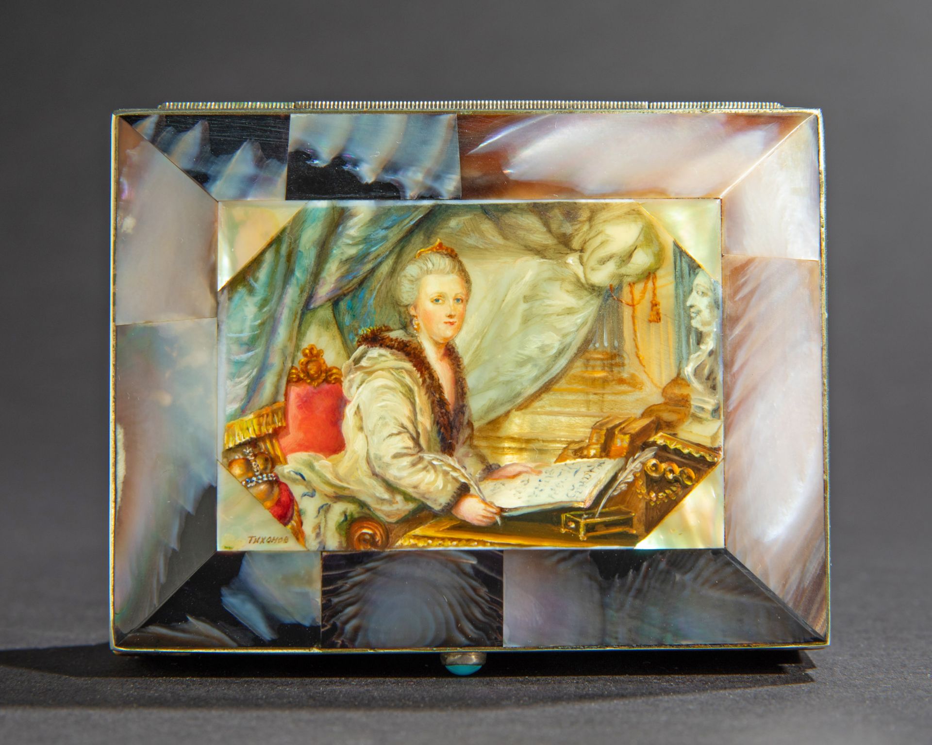 Decorative box, Russia, TIHANOW, Catherine the Great instructing the constitution - Image 2 of 5