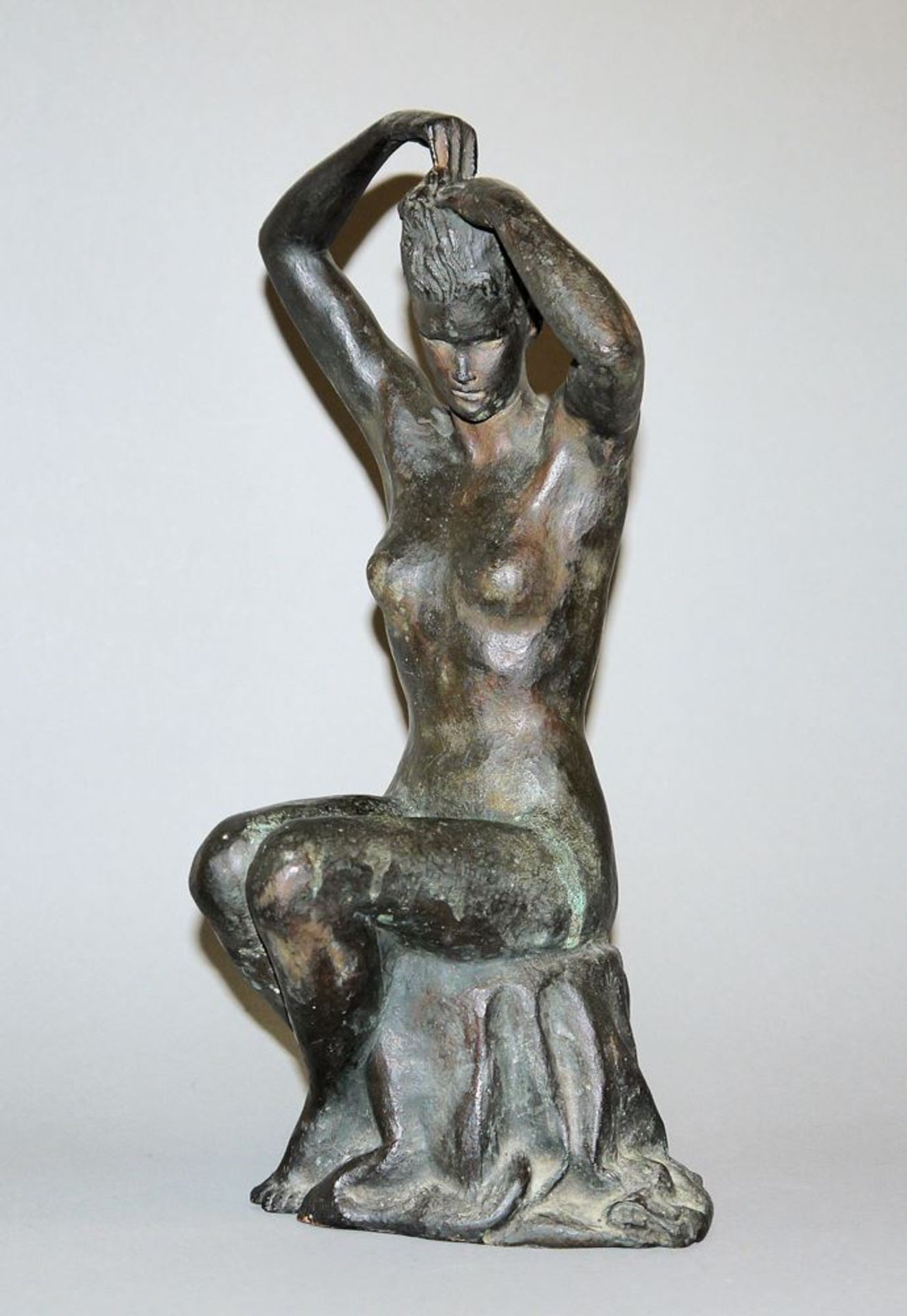 Ali Bonte, weiblicher Akt, Bronzeplastik von 1947