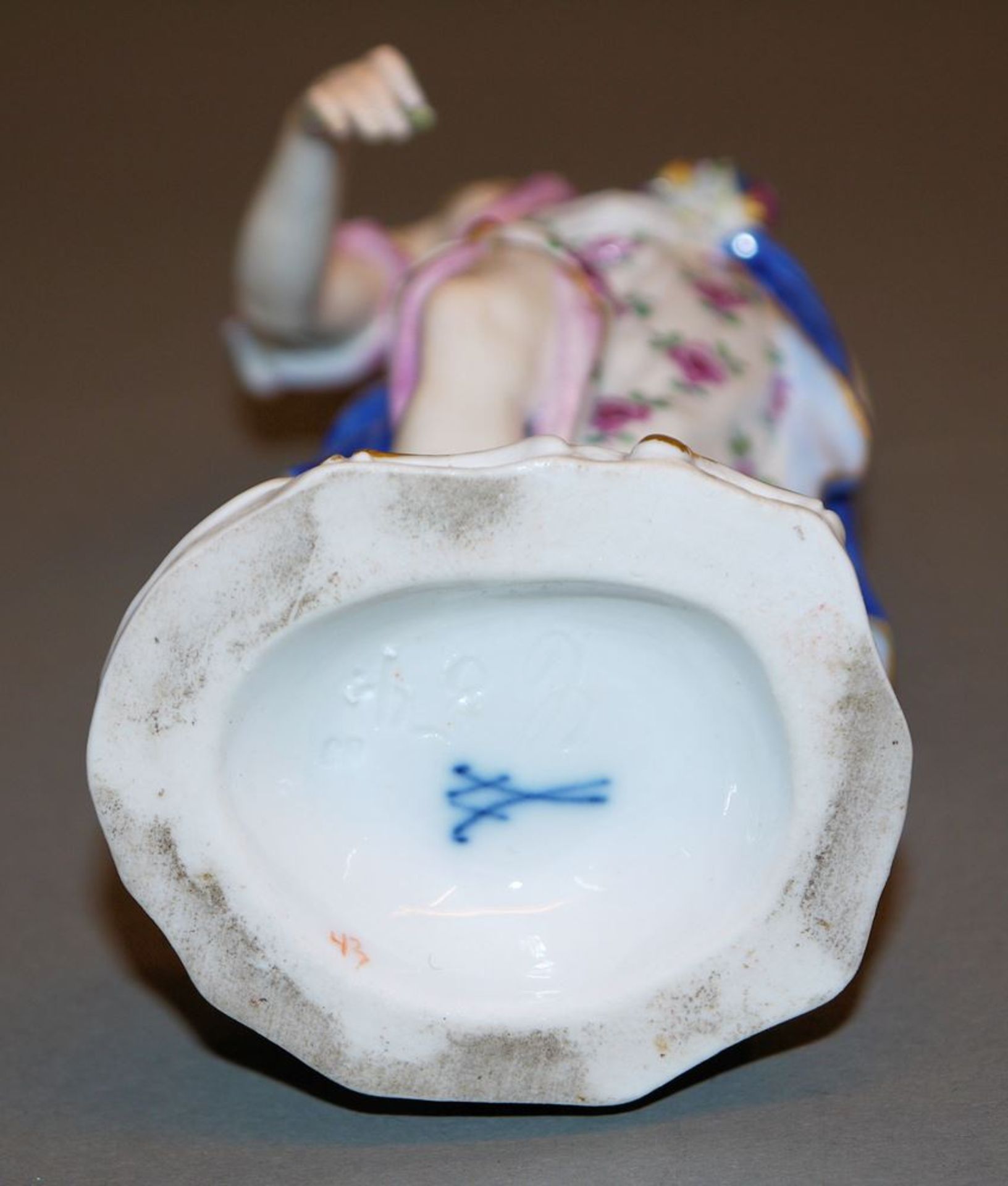 Allegorie des Frühlings, Porzellanplastik, Kgl. Meissen um 1900 - Image 3 of 3