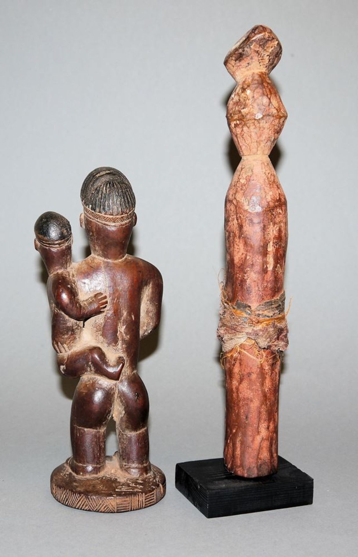 Maternité "Cisola Hamba" der Chokwe und Kraftfigur "Biteki" der Yaka, Kongo - Bild 2 aus 2